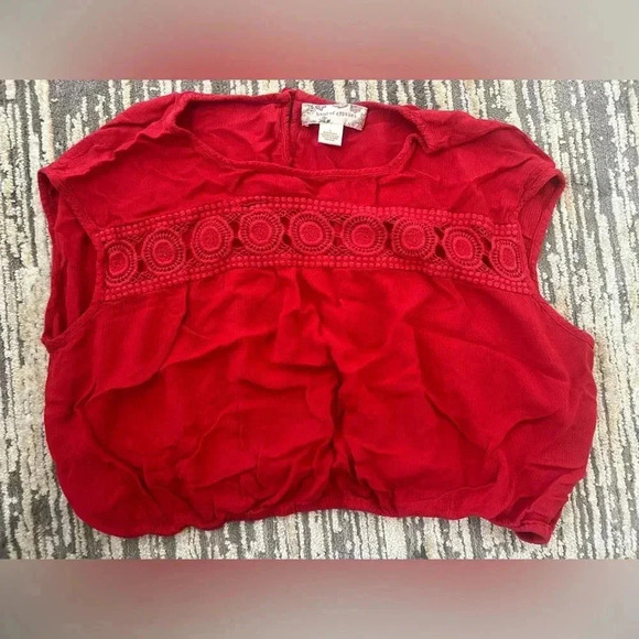 Women’s Band Of Gypsies Red Crop Top Size Large - Picture 2 of 5
